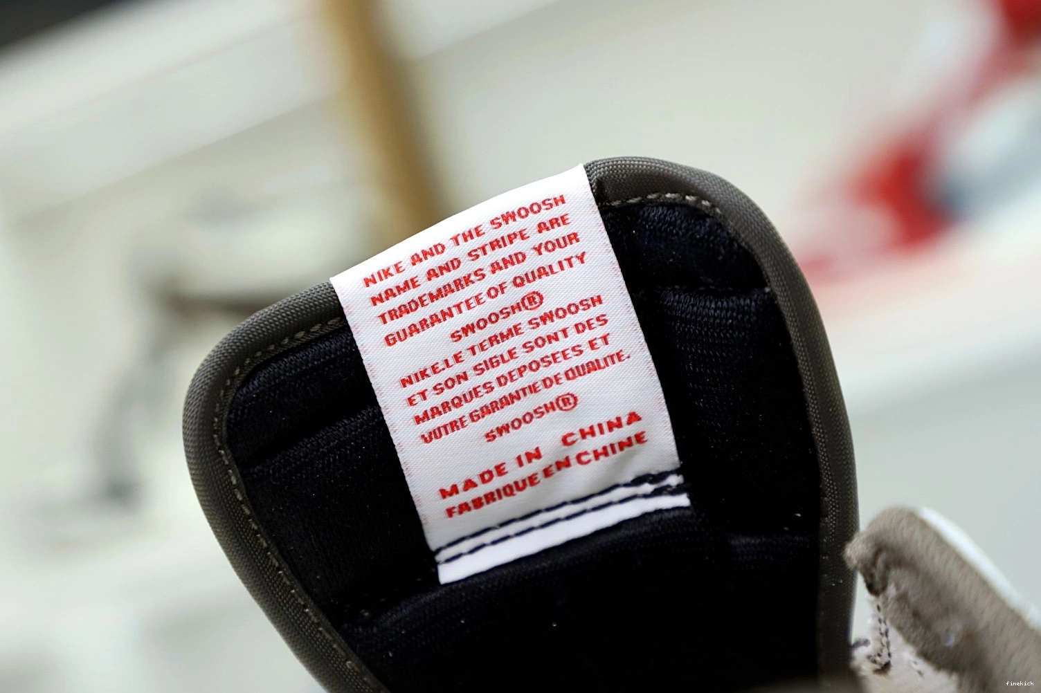 TRAVIS REVERSE LOW OG AIR MOCHA X SCOTT 1 JORDAN 0228